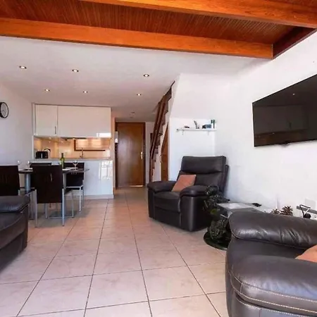 Fuer 4 Personen 1 Kind Ca 70 M In Playa De Americas, Teneriffa Westkueste Von Teneriffa Διαμέρισμα *